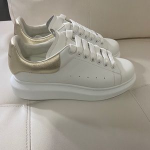 Authentic Alexander McQueen white size 9 men